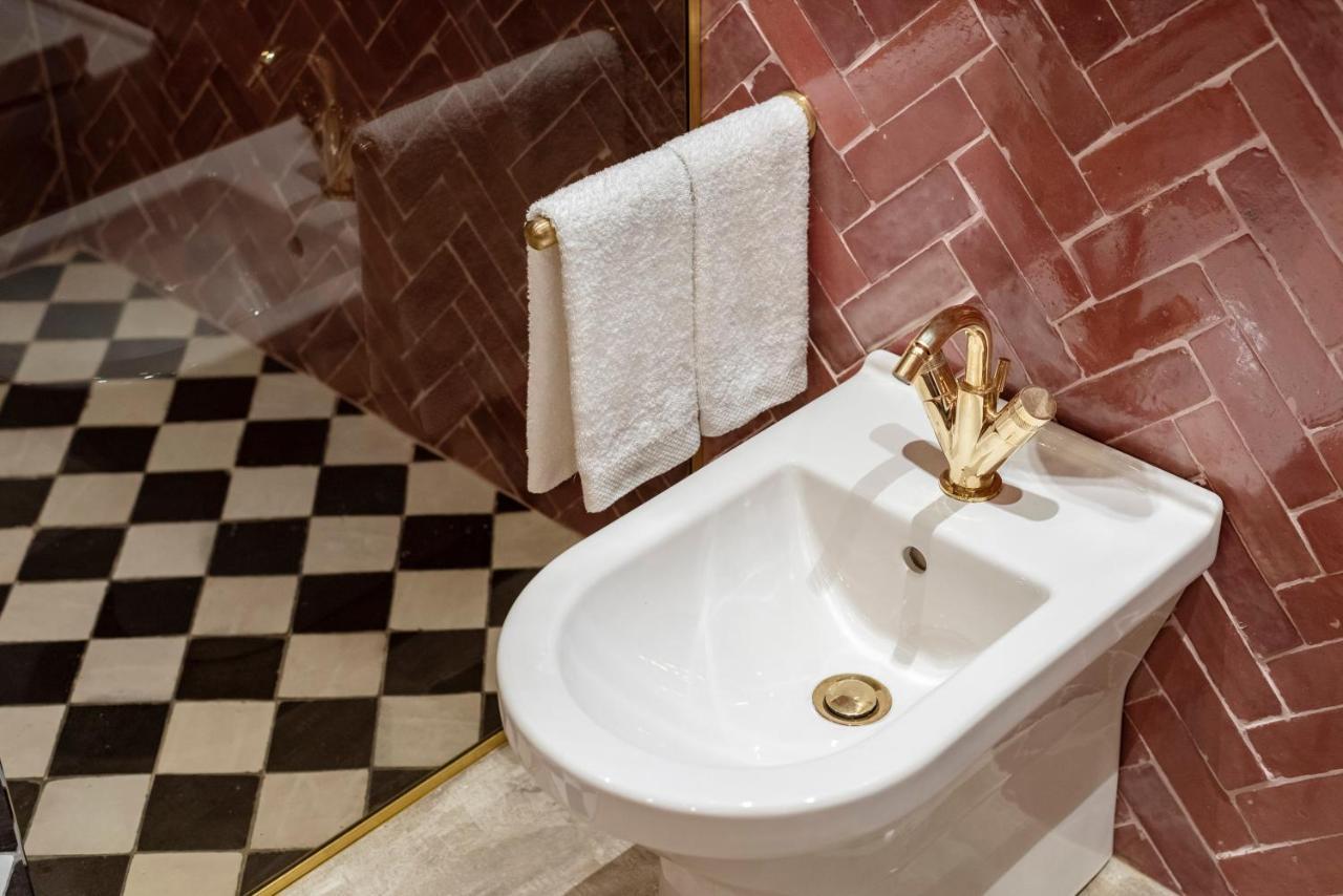 Vico Milano Hotel ภายนอก รูปภาพ